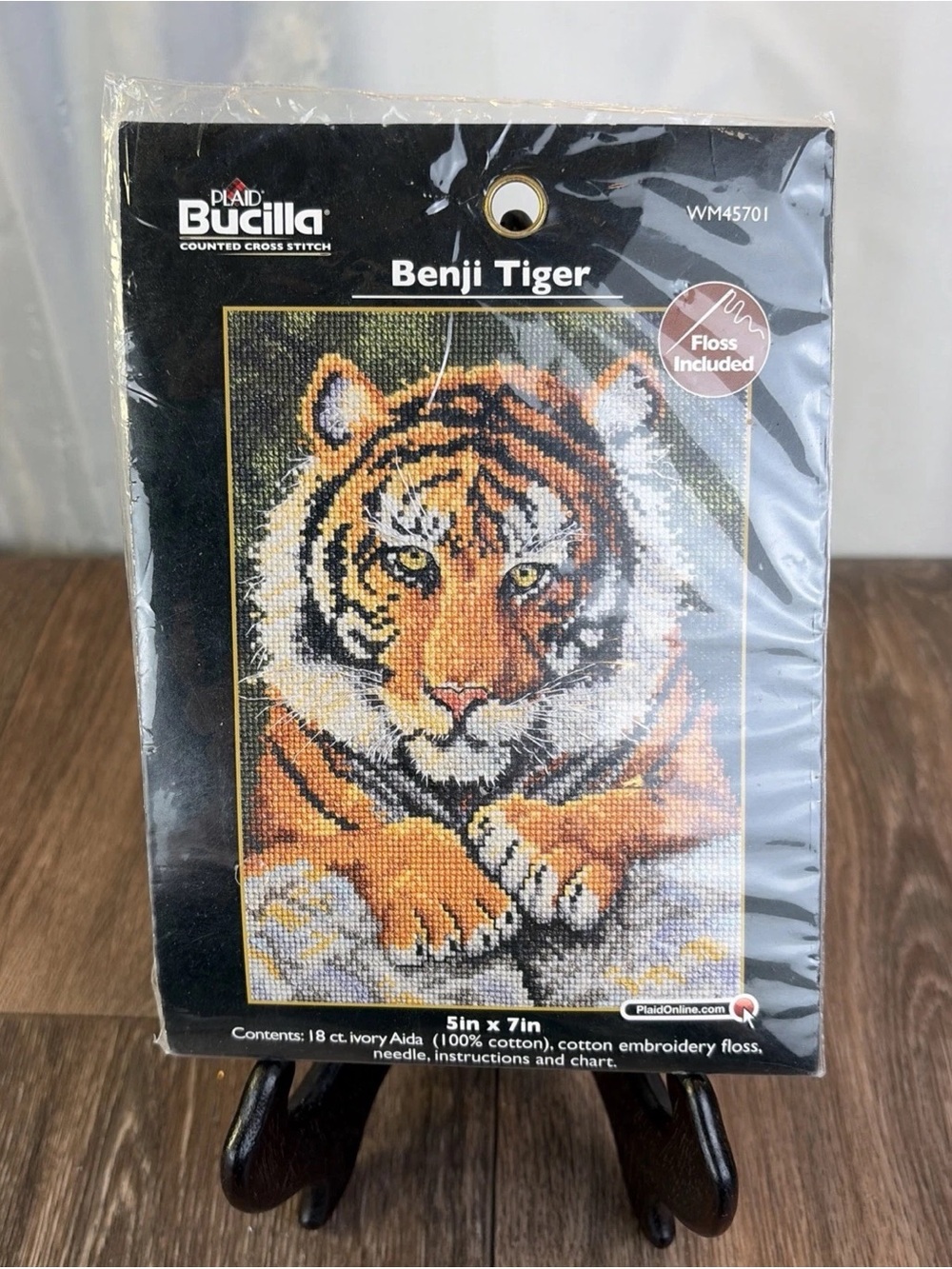 Bucilla Benji Bengal Tiger Counted Cross Stitch Kit Corp #WM45701 - 5" x 7"